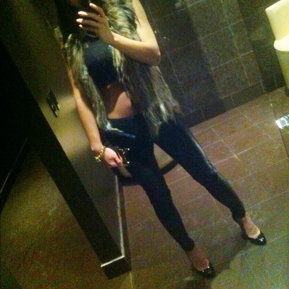 Fur Vest - Picture 3 of 4